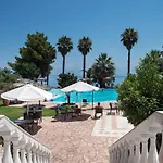 Corfu Senses آغيوس يوانيس بيريستريون